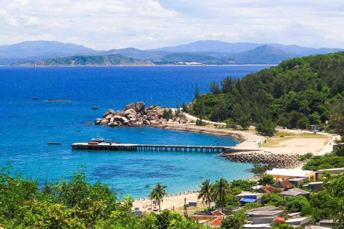 Flc Sea Tower Quy Nhon - Can Ho View Bien Aparthotel Exteriör bild