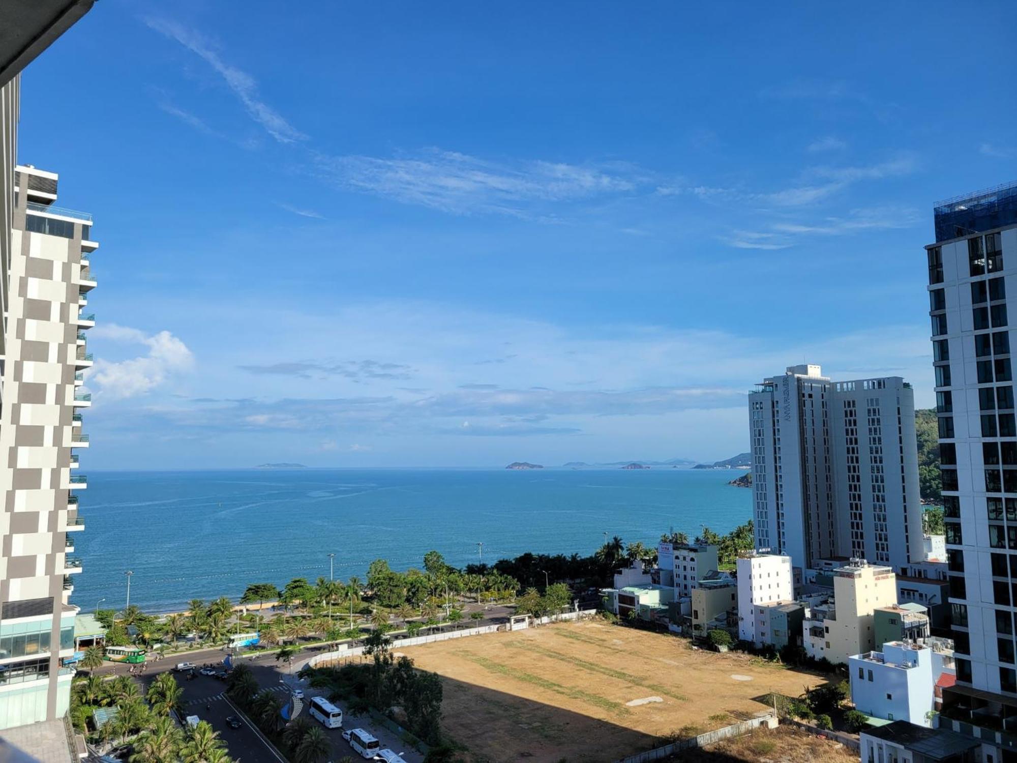 Flc Sea Tower Quy Nhon - Can Ho View Bien Aparthotel Exteriör bild